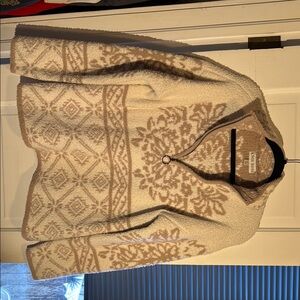 Beige Patterned Fleece Jacket